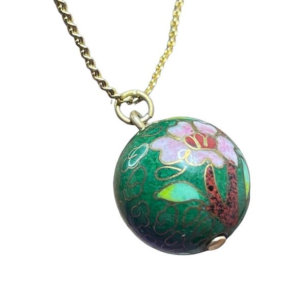 Chinese enamel ball pendant necklace 16 inch - Picture 3 of 5